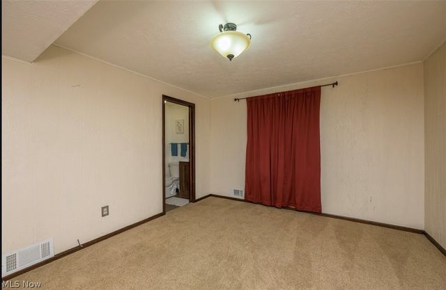 5326 Hillsboro Avenue SE, Canton, OH 44707