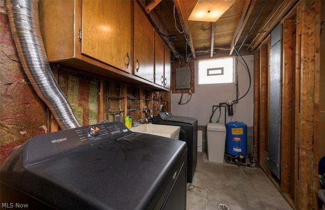 5326 Hillsboro Avenue SE, Canton, OH 44707