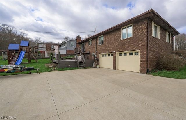 5326 Hillsboro Avenue SE, Canton, OH 44707