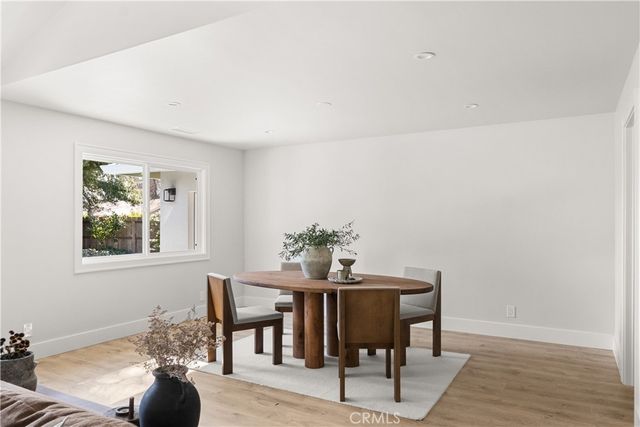 2 Canterbury Circle, Chico, CA 95926