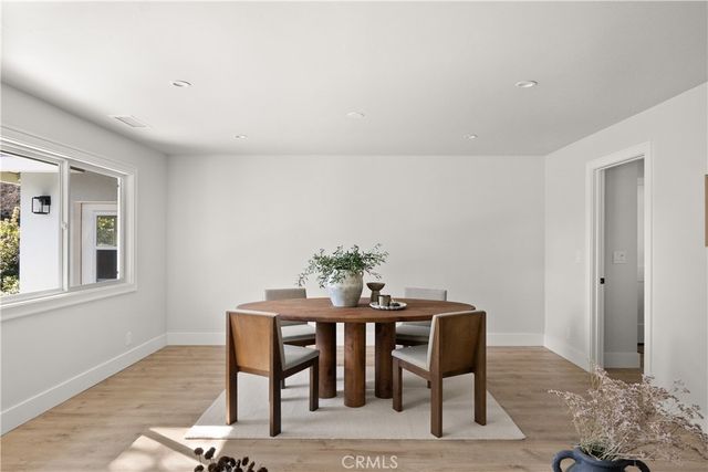 2 Canterbury Circle, Chico, CA 95926