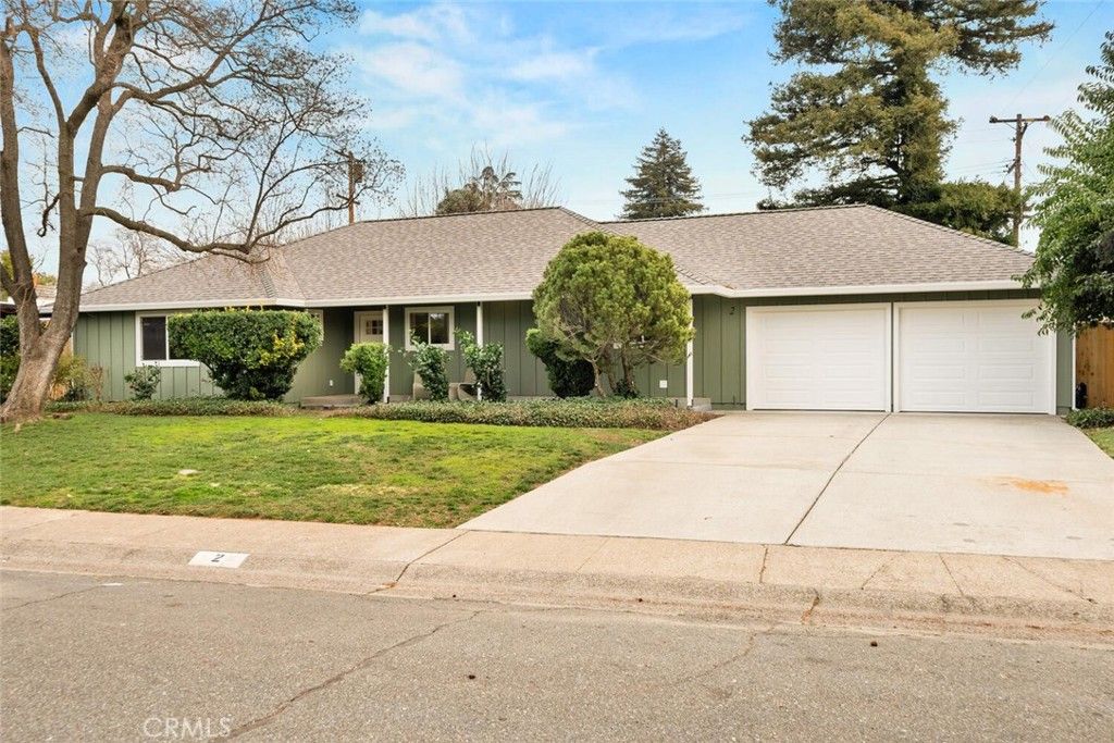 2 Canterbury Circle, Chico, CA 95926