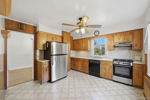 315 Sickles Avenue, New Rochelle, NY 10801