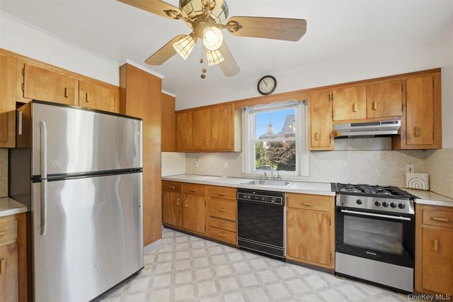 315 Sickles Avenue, New Rochelle, NY 10801