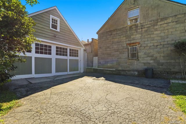 315 Sickles Avenue, New Rochelle, NY 10801