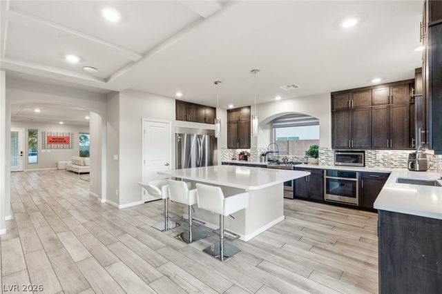 8727 Twisted Vine Lane, Las Vegas, NV 89139