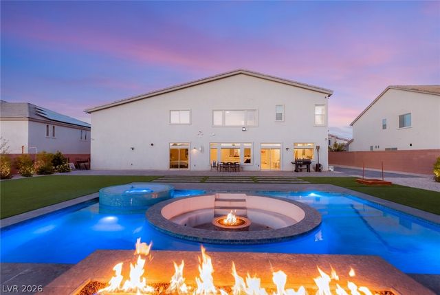 8727 Twisted Vine Lane, Las Vegas, NV 89139