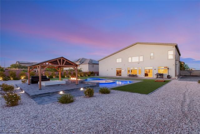 8727 Twisted Vine Lane, Las Vegas, NV 89139