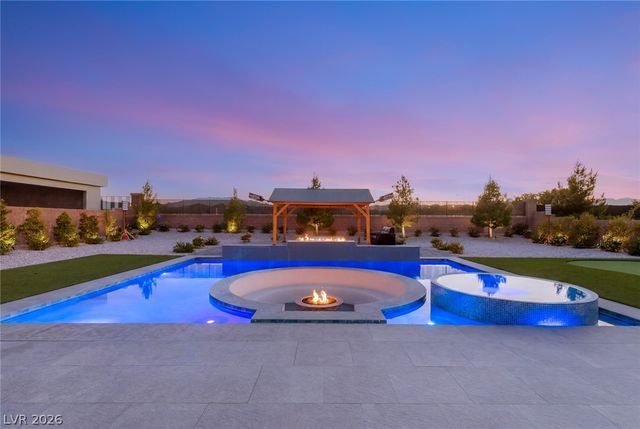 8727 Twisted Vine Lane, Las Vegas, NV 89139