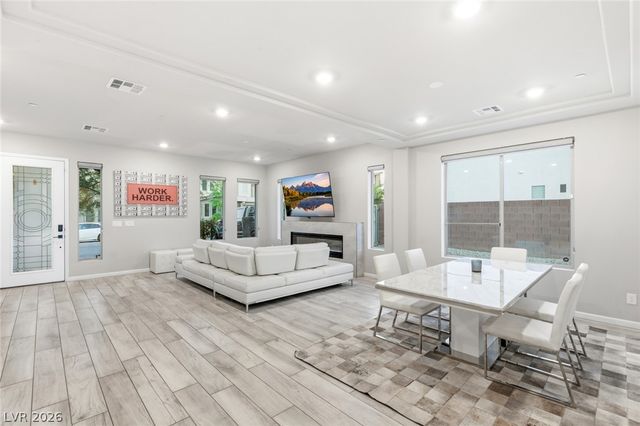8727 Twisted Vine Lane, Las Vegas, NV 89139