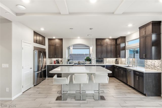 8727 Twisted Vine Lane, Las Vegas, NV 89139