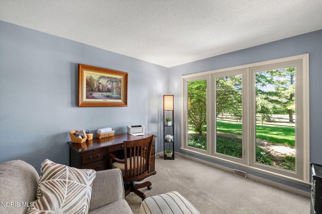 29241 Bates Road, Perrysburg, OH 43551