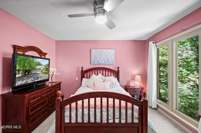 29241 Bates Road, Perrysburg, OH 43551