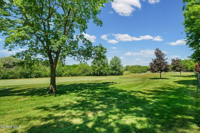 29241 Bates Road, Perrysburg, OH 43551