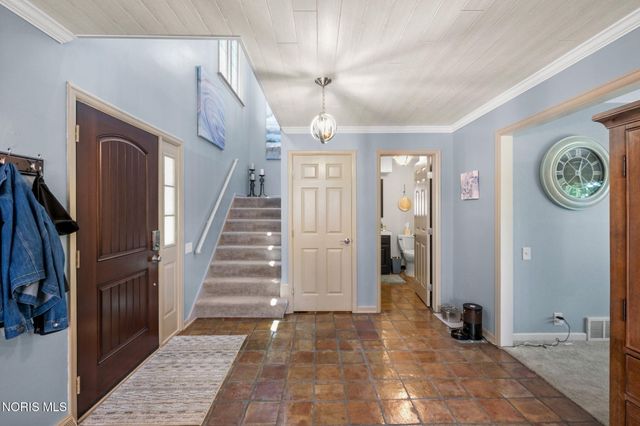 29241 Bates Road, Perrysburg, OH 43551