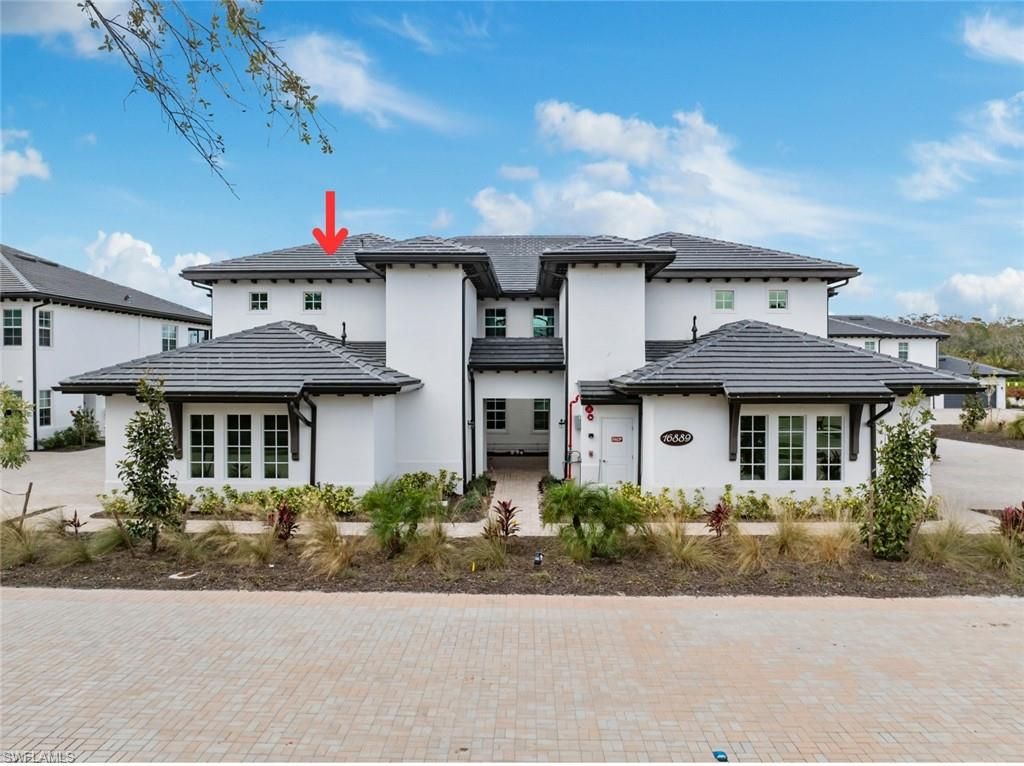 16889 Fairgrove Way Unit 201, Naples, FL 34110