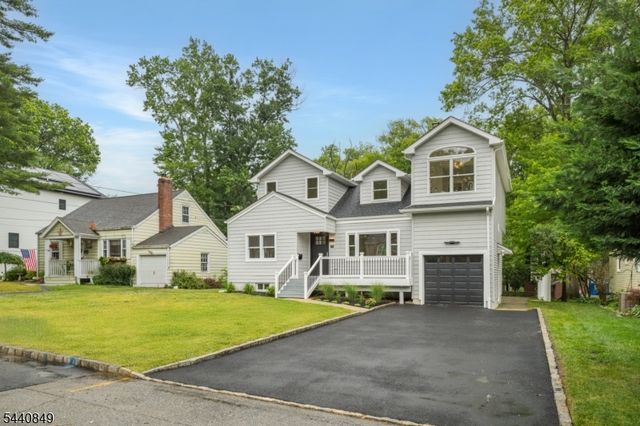 25 Montgomery Rd, Livingston Twp., NJ 07039
