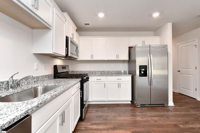 143 Boxbury Way, Fountain Inn, SC 29644