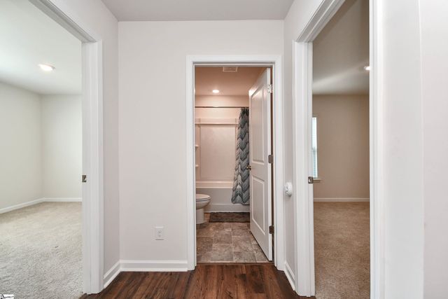 143 Boxbury Way, Fountain Inn, SC 29644