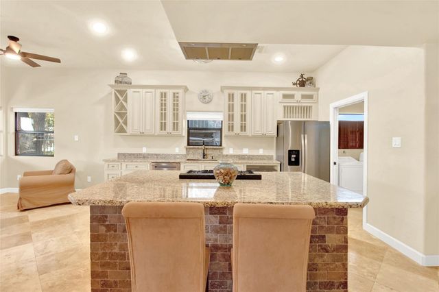 50 Lazy Lane, Kemah, TX 77565