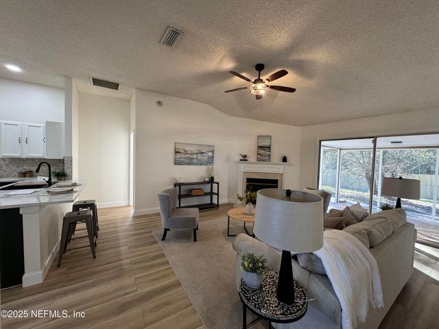 7052 SHADY PINE Street W, Jacksonville, FL 32244