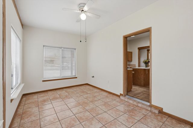 378 Debonair Drive SE, Los Lunas, NM 87031