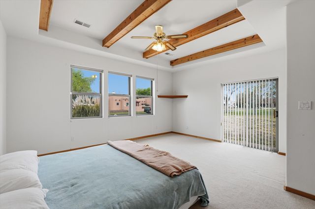 378 Debonair Drive SE, Los Lunas, NM 87031