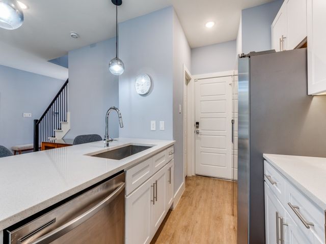 7337 Bree Court, Dallas, TX 75235