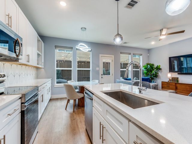 7337 Bree Court, Dallas, TX 75235