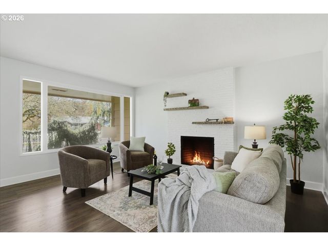 6901 Nw CANYON CREST Loop, Vancouver, WA 98665