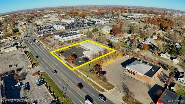 2020 N Wayne Road, Westland, MI 48185