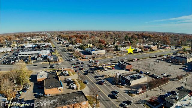 2020 N Wayne Road, Westland, MI 48185