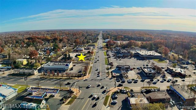 2020 N Wayne Road, Westland, MI 48185