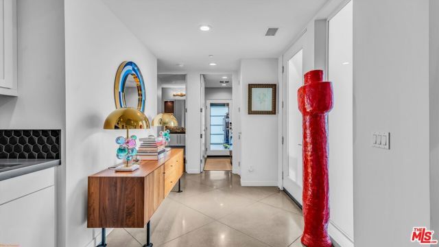 3010 N Avenida Caballeros, Palm Springs, CA 92262
