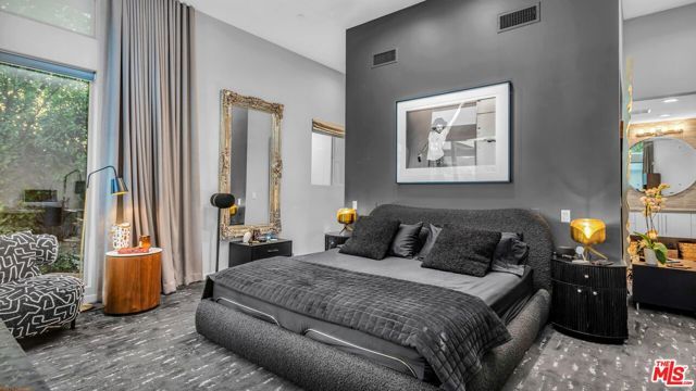 3010 N Avenida Caballeros, Palm Springs, CA 92262