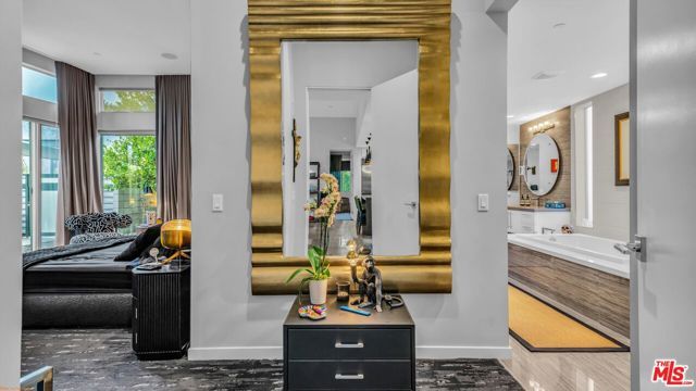 3010 N Avenida Caballeros, Palm Springs, CA 92262