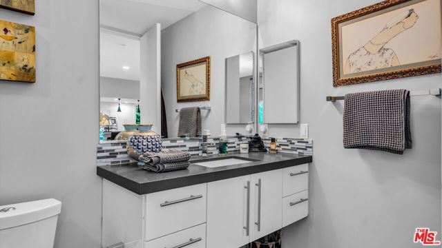 3010 N Avenida Caballeros, Palm Springs, CA 92262