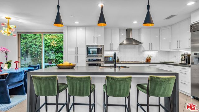 3010 N Avenida Caballeros, Palm Springs, CA 92262