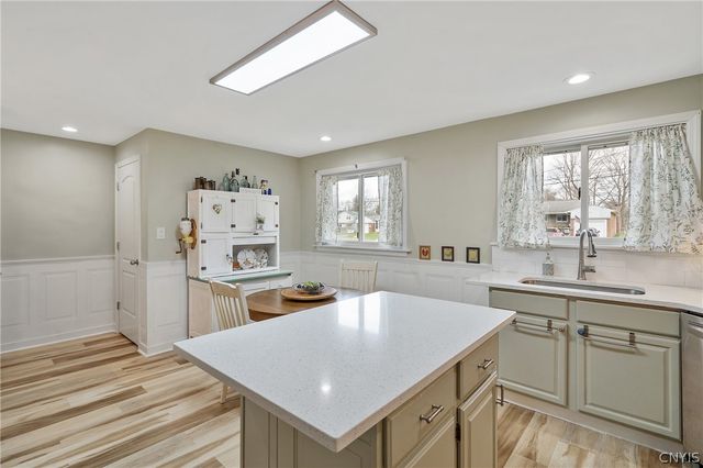 104 Tolbert Dr, Clay, NY 13212