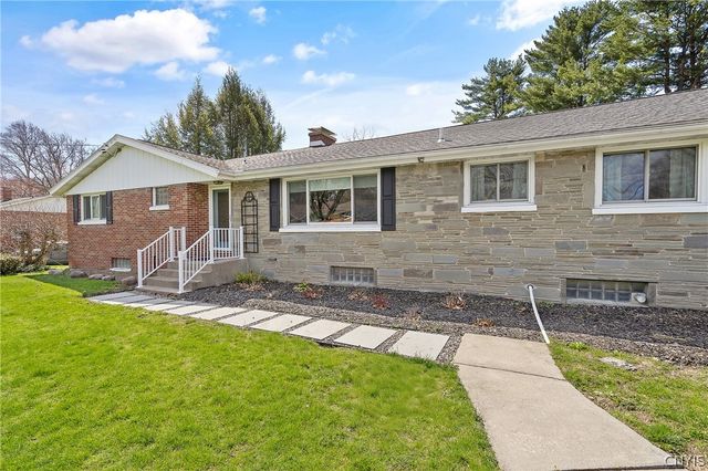 104 Tolbert Dr, Clay, NY 13212