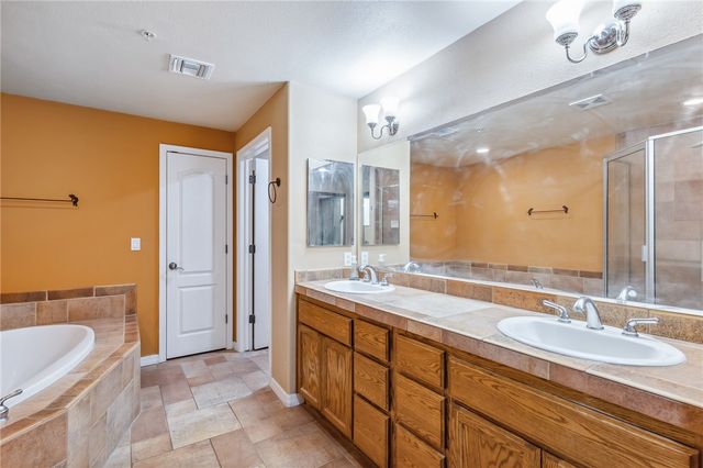 251 Moser Avenue 208, Bullhead City, AZ 86429