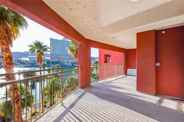 251 Moser Avenue 208, Bullhead City, AZ 86429