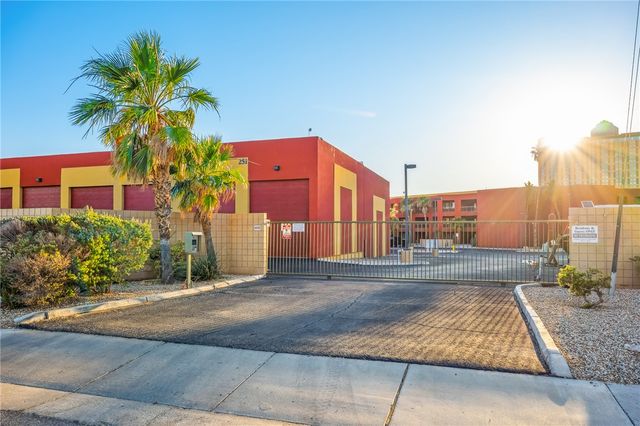 251 Moser Avenue 208, Bullhead City, AZ 86429