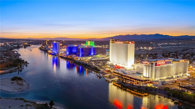 251 Moser Avenue 208, Bullhead City, AZ 86429