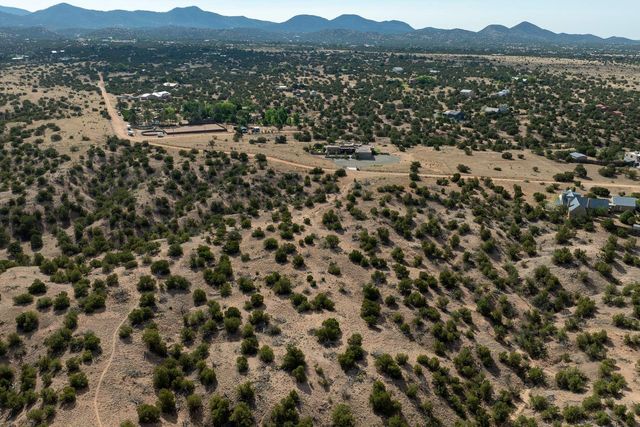 245 Arroyo Hondo Trail, Santa Fe, NM 87508