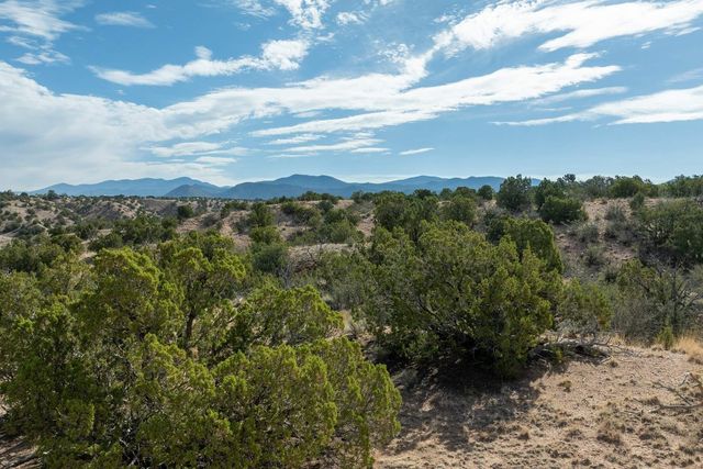 245 Arroyo Hondo Trail, Santa Fe, NM 87508