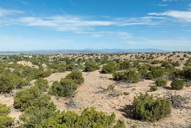 245 Arroyo Hondo Trail, Santa Fe, NM 87508