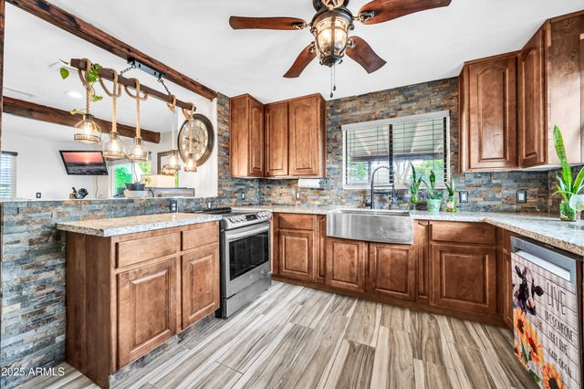 7402 N 175TH Avenue, Waddell, AZ 85355