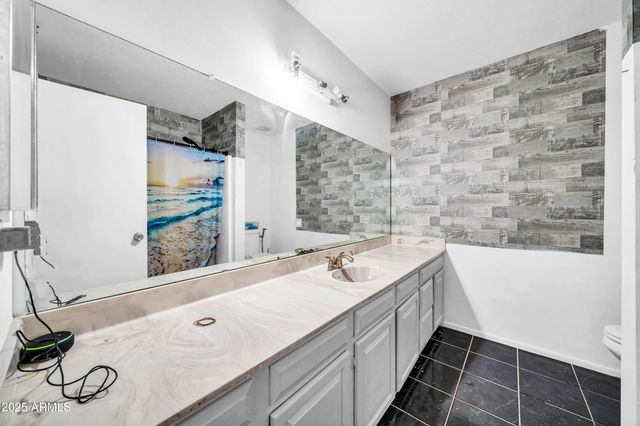 7402 N 175TH Avenue, Waddell, AZ 85355