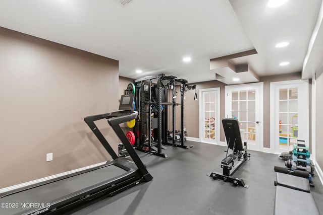 11 Rolling Meadows Court, Cream Ridge, NJ 08514